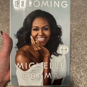 Becoming by Michelle Obama Hardcover